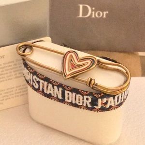 authentic DIOR rainbow heart Large Pin/Clip 100%Authentic